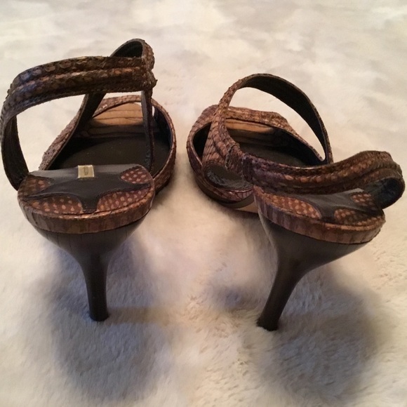 Max Studio Brown Snakeskin Slingback Heels 7.5 - Picture 6 of 9